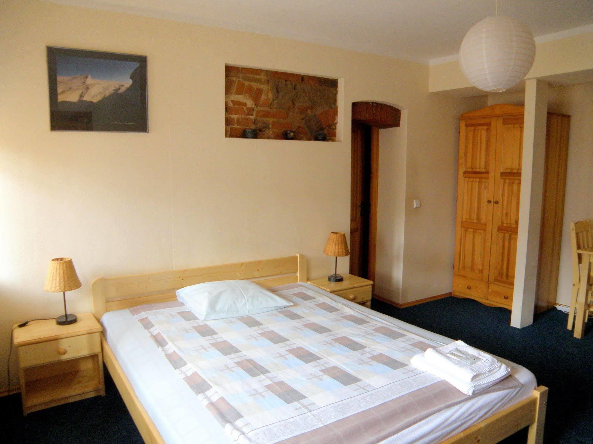 קלייפדה Express Guest House מראה חיצוני תמונה